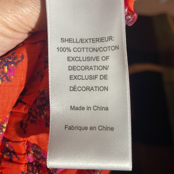 Tory Burch long sleeved multi color top. Size 6.  Absolutely beautiful - Picture 9 of 14